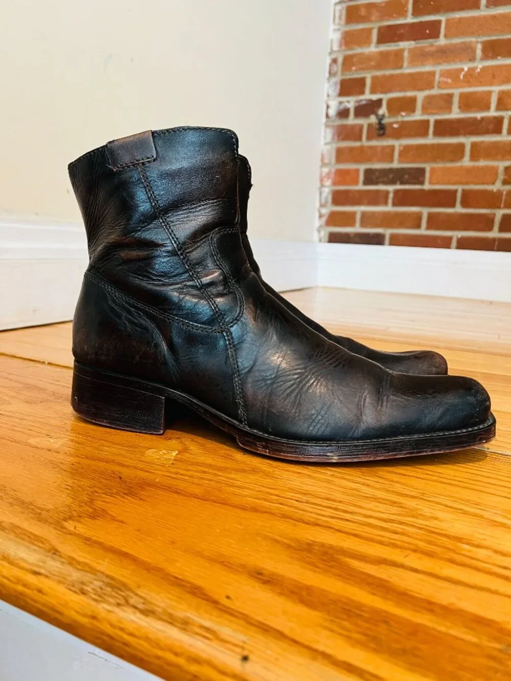 ALDO Men's Black Leather Chelsea Boots Square Toe Ankle Zip Size 44 US 11 Casual